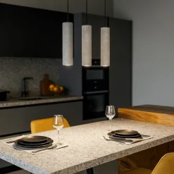 Lampadari Cucina-Selezionato da Mazzolaluce Lampadario cilindri di cemento per cucina
