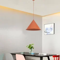 Lampadari Cucina-Selezionato da Mazzolaluce Lampadario colore mattone 50 cm cono di metallo per cucina