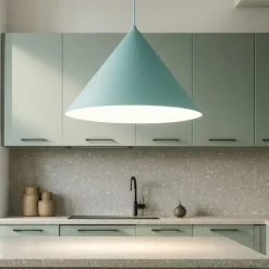 Lampadari Cucina-Selezionato da Mazzolaluce Lampadario colore menta cono di metallo 50cm per cucina