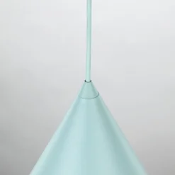 Lampadari Cucina-Selezionato da Mazzolaluce Lampadario colore menta cono di metallo 50cm per cucina
