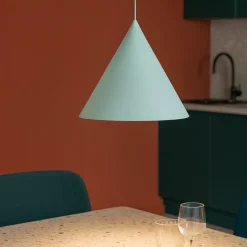 Lampadari Cucina-Selezionato da Mazzolaluce Lampadario cono colore menta per cucina moderna
