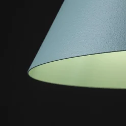 Lampadari Cucina-Selezionato da Mazzolaluce Lampadario cono colore menta per cucina moderna