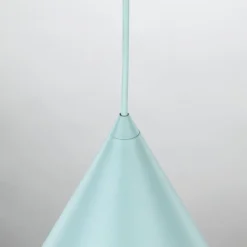 Lampadari Cucina-Selezionato da Mazzolaluce Lampadario cono metallo colore menta cm32 per cucina