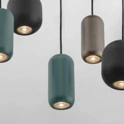 Lampadari Moderni-Selezionato da Mazzolaluce Lampadario con pendenti a sospensione multicolor moderno per soggiorno