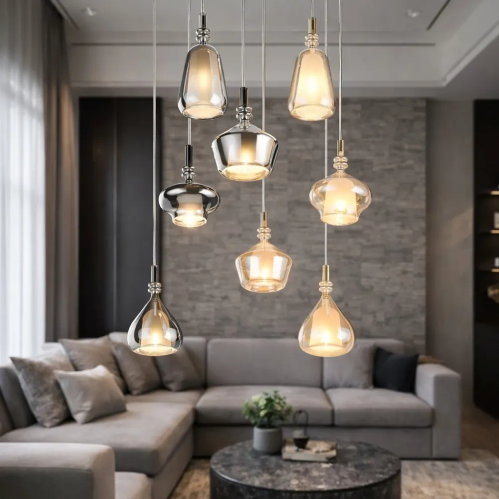 Lampadari Moderni-Selezionato da Mazzolaluce Lampadario con 8 sfere di vetro ambra cromo per soggiorno salotto