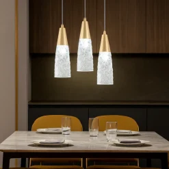 Lampadari Moderni-Selezionato da Mazzolaluce Lampadario contemporaneo 3 luci oro per soggiorno