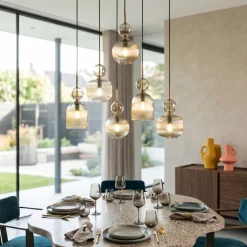 Lampadari Moderni-Selezionato da Mazzolaluce lampadario contemporaneo 6 vetri ambra pendenti per sala da pranzo