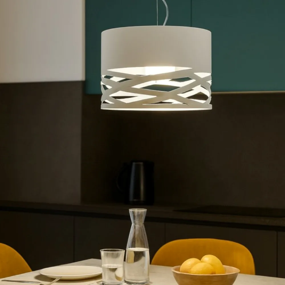 Lampadari Cucina-Selezionato da Mazzolaluce Lampadario cucina moderna in metallo bianco
