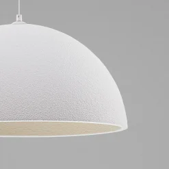 Lampadari Cucina-Selezionato da Mazzolaluce Lampadario cupola 50cm bianca effetto pietra per cucina