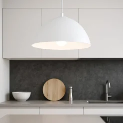 Lampadari Cucina-Selezionato da Mazzolaluce Lampadario cupola 34cm bianco di metallo per cucina
