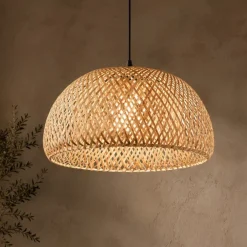 Lampadari Moderni-Selezionato da Mazzolaluce Lampadario cupola di rattan bamboo naturale per soggiorno