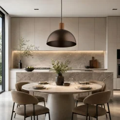 Lampadari Cucina-Selezionato da Mazzolaluce Lampadario cupola marrone in metallo inserti legno pino per cucina