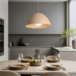Lampadari Cucina-Selezionato da Mazzolaluce Lampadario cupola sabbia in metallo 34 cm per cucina moderna