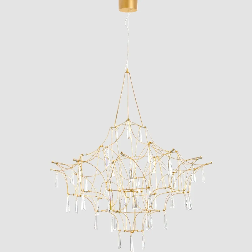 Lampadari Moderni-Selezionato da Mazzolaluce Lampadario design elegance con cristalli oro led 20w 3000k per salotto