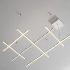 Lampadari Moderni-Selezionato da Mazzolaluce Lampadario design moderno bianco per soggiorno led 83w 3000k dimmerabile