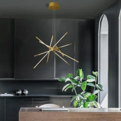 Lampadari Moderni-Selezionato da Mazzolaluce Lampadario design moderno oro bacchette led per soggiorno