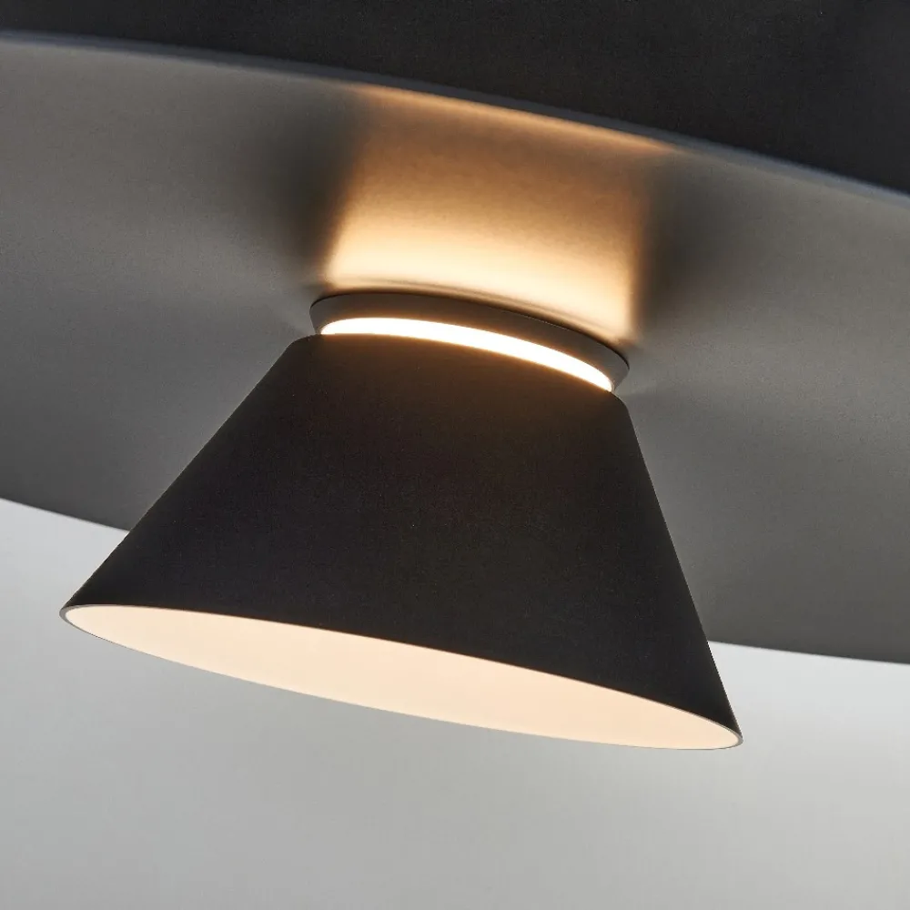 Lampadari Cucina-Selezionato da Mazzolaluce Lampadario design nero per tavolo da pranzo cucina moderna