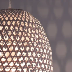 Lampadario Camera Da Letto-Selezionato da Mazzolaluce Lampadario di rattan bianco cupola per camera da letto