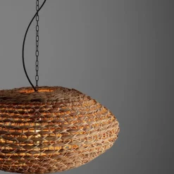 Lampadari Moderni-Selezionato da Mazzolaluce Lampadario di rattan e giacinto essiccato per soggiorno