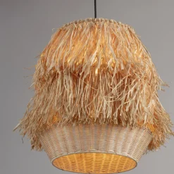 Lampadario Camera Da Letto-Selezionato da Mazzolaluce Lampadario di rattan e rafia per camera da letto