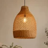 Lampadari Moderni-Selezionato da Mazzolaluce Lampadario di rattan miele intrecciato per sala da pranzo