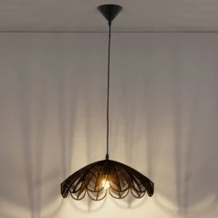 Lampadari Cucina-Selezionato da Mazzolaluce Lampadario di rattan nero per cucina