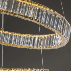 Lampadari Moderni-Selezionato da Mazzolaluce Lampadario di vetro cerchi led per soggiorno contemporaneo