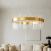 Lampadari Moderni-Selezionato da Mazzolaluce Lampadario elegante moderno per soggiorno dorato deisgn