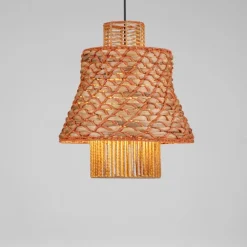 Lampadari Moderni-Selezionato da Mazzolaluce Lampadario in rattan corda naturale arancione cavo nero