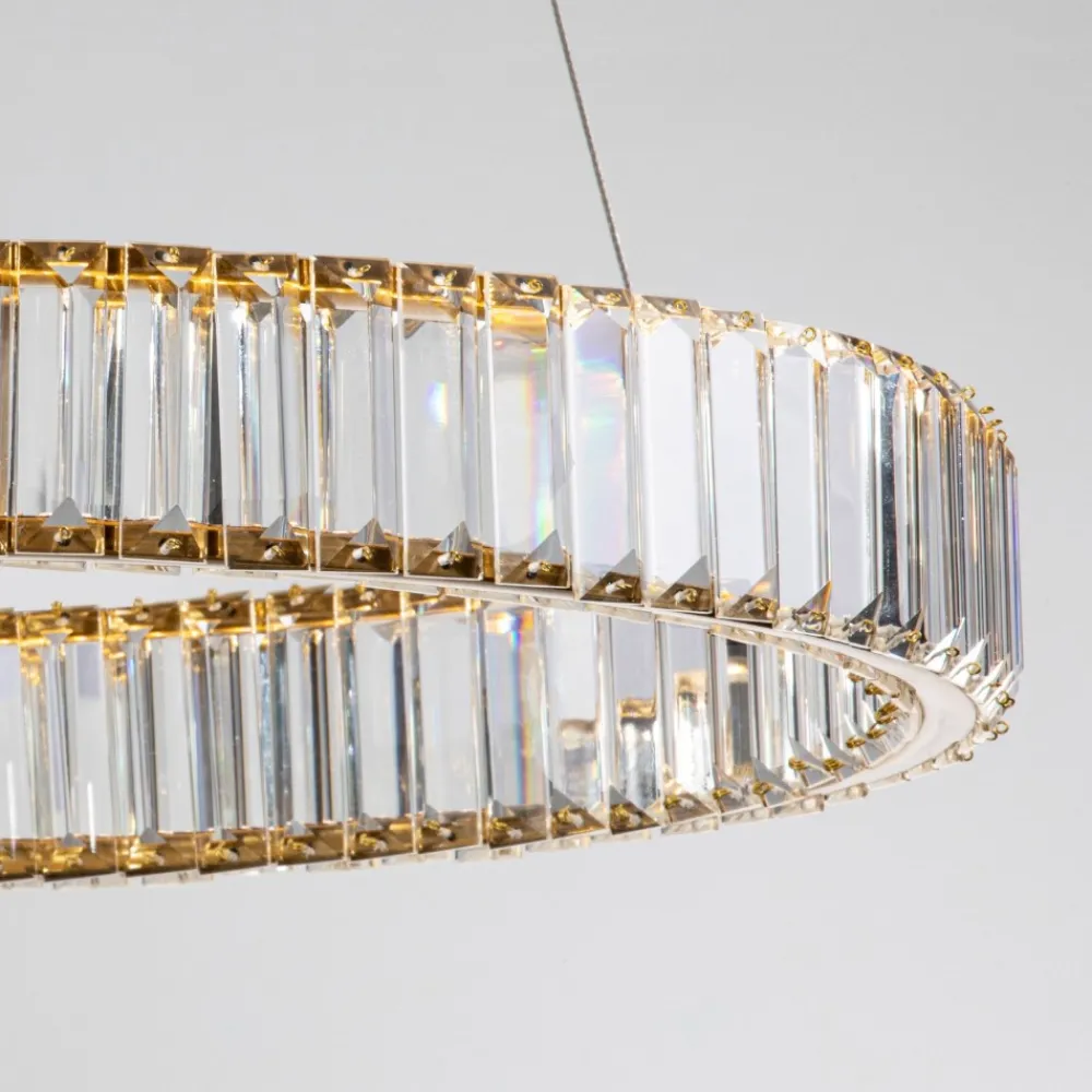 Lampadari Moderni-Selezionato da Mazzolaluce Lampadario led cerchio dorato di vetro cristallo per soggiorno