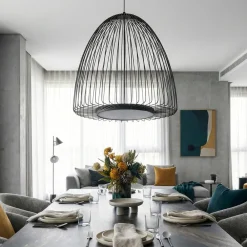Lampadari Moderni-Selezionato da Mazzolaluce Lampadario led design moderno gabbia di metallo nero per soggiorno