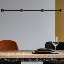 Lampadari Moderni-Selezionato da Mazzolaluce Lampadario led nera per moderna