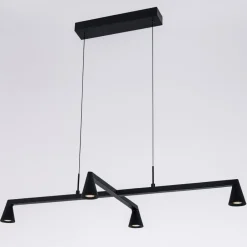 Lampadari Moderni-Selezionato da Mazzolaluce Lampadario led nero design moderno per illuminazione tavolo