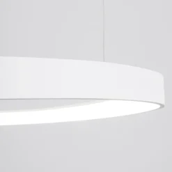 Lampadari Moderni-Selezionato da Mazzolaluce Lampadario led triangolare bianco 48w 3000k moderna