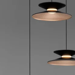 Lampadari Moderni-Selezionato da Mazzolaluce Lampadario led 15w 3000k nero oro moderna