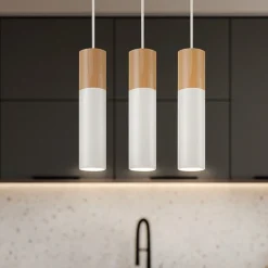 Lampadari Cucina-Selezionato da Mazzolaluce Lampadario 3 luci per cucina bianco legno