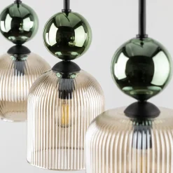 Lampadari Moderni-Selezionato da Mazzolaluce lampadario 3 luci vetri ambra verde per sala da pranzo