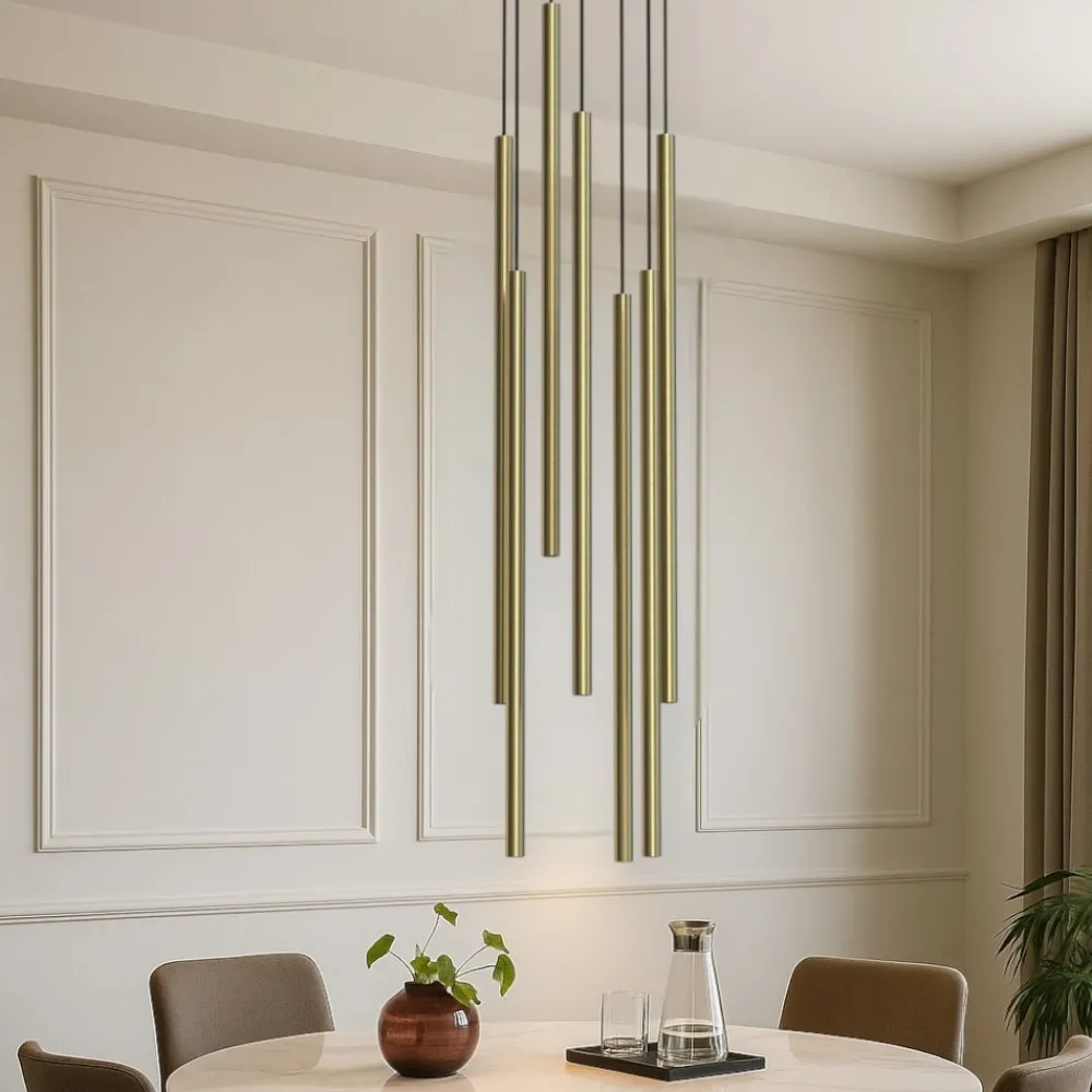 Lampadari Moderni-Selezionato da Mazzolaluce Lampadario moderno a cascata 7 luci cilindri oro per soggiorno