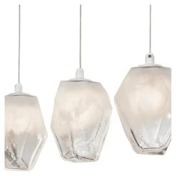 Lampadari Moderni-Selezionato da Mazzolaluce Lampadario moderno con pendenti in vetro per sala da pranzo