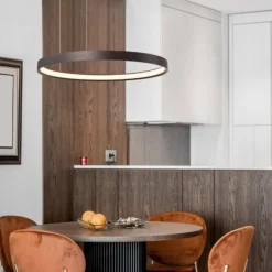 Lampadari Moderni-Selezionato da Mazzolaluce Lampadario moderno led 40w 3000k cerchio marrone spazzolato
