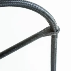Lampadari Moderni-Selezionato da Mazzolaluce Lampadario moderno nero per salotto design particolare