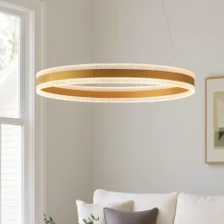 Lampadari Moderni-Selezionato da Mazzolaluce Lampadario moderno per salotto anello oro led 3000k dimmerabile