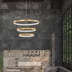 Lampadari Moderni-Selezionato da Mazzolaluce Lampadario moderno per salotto 3 anelli led 3000k dimmerabile foglia oro