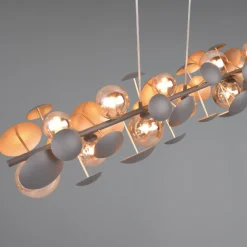 Lampadari Moderni-Selezionato da Mazzolaluce Lampadario moderno per soggiorno antracite sfere ambra