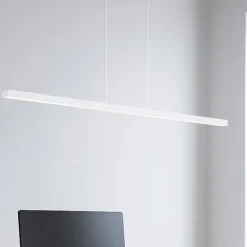 Lampadari Moderni-Selezionato da Mazzolaluce Lampadario moderno per tavolo da pranzo bianco led 3000k dimmerabile