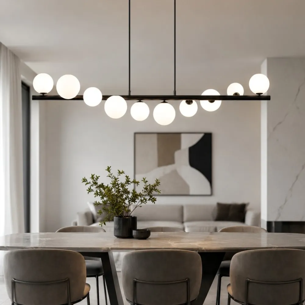 Lampadari Moderni-Selezionato da Mazzolaluce Lampadario nero design sfere vetro bianco per soggiorno moderno