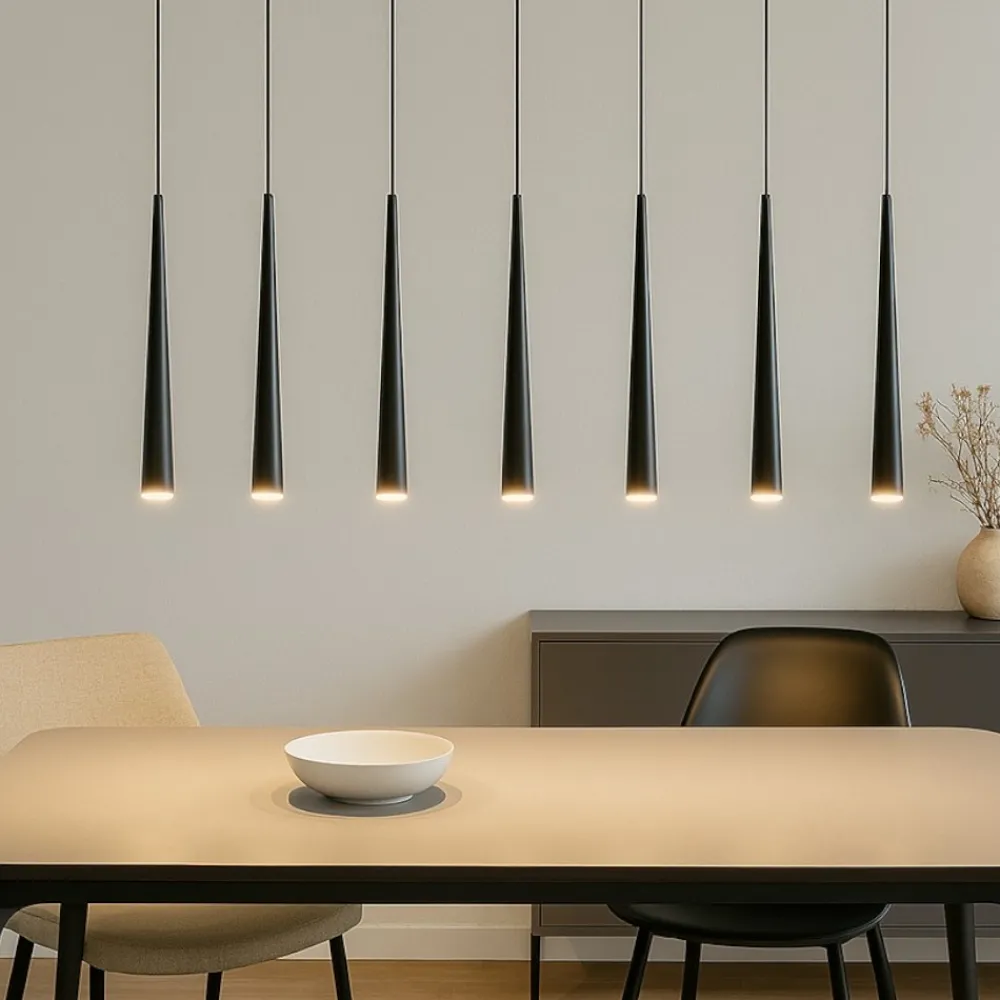 Lampadari Moderni-Selezionato da Mazzolaluce Lampadario nero moderna led 21w 3000k per sala soggiorno