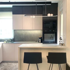 Lampadari Cucina-Selezionato da Mazzolaluce Lampadario nero ovale per cucina