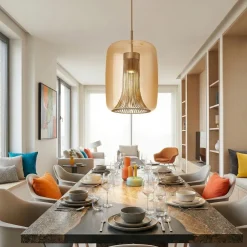 Lampadari Moderni-Selezionato da Mazzolaluce Lampadario oro cilindro di vetro ambra per tavolo da soggiorno