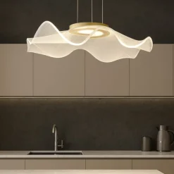 Lampadari Cucina-Selezionato da Mazzolaluce Lampadario oro per cucina moderna fazzoletto trasparente